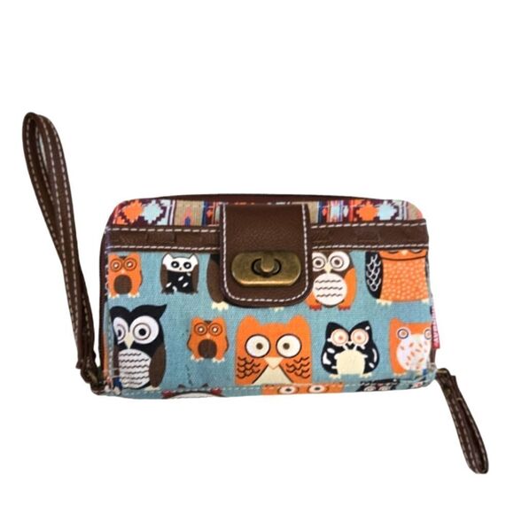 UNIONBAY Handbags - NWOT UNION BAY "1981" WRISTLET/WALLET